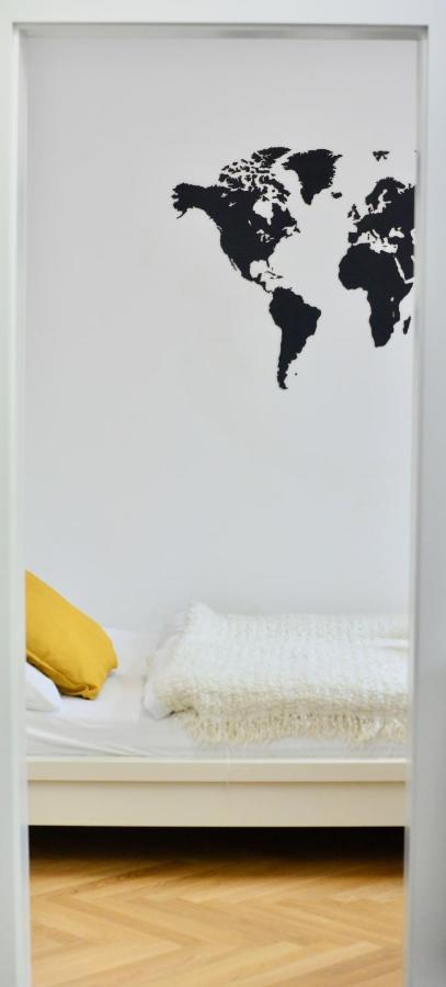 Modern Flat With Parking Space Apartment Viena Exterior foto