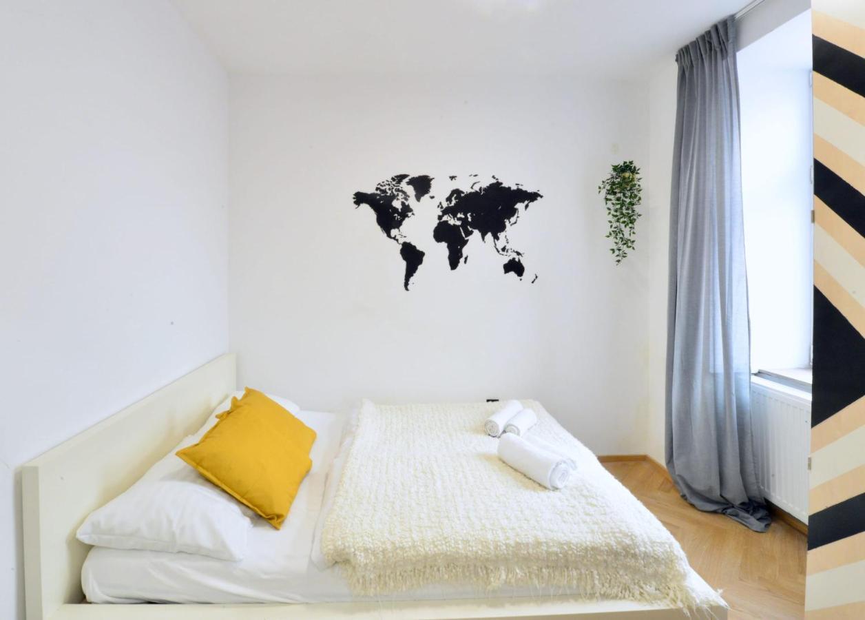 Modern Flat With Parking Space Apartment Viena Exterior foto